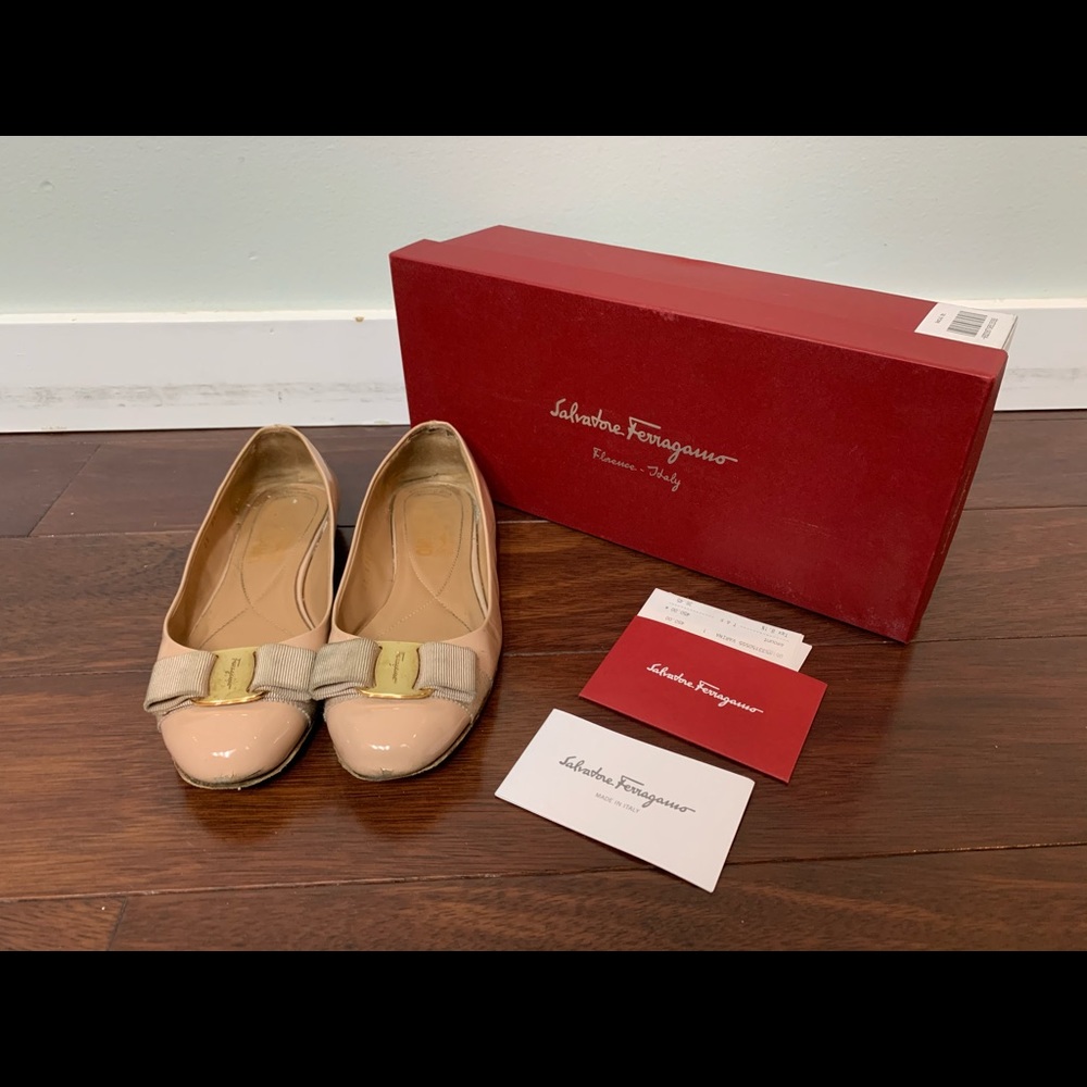Salvatore Ferragamo Patent Varina Flats (Size 5.5)